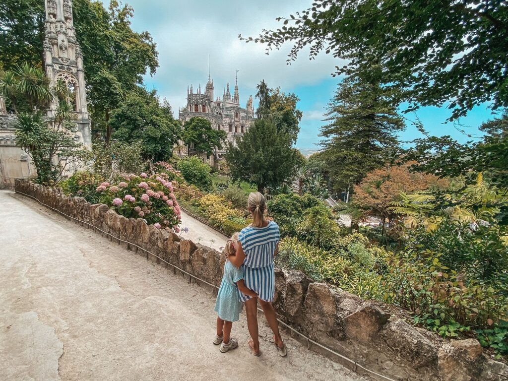 Kids Love Travel